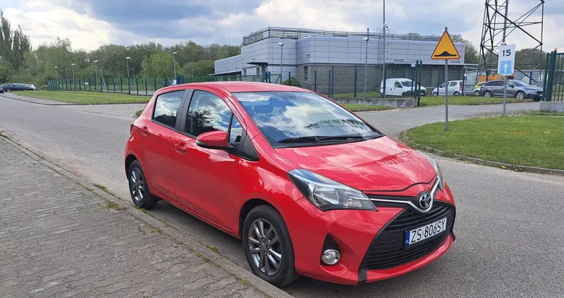 toyota yaris opolskie Toyota Yaris cena 29900 przebieg: 115000, rok produkcji 2015 z Szczecin